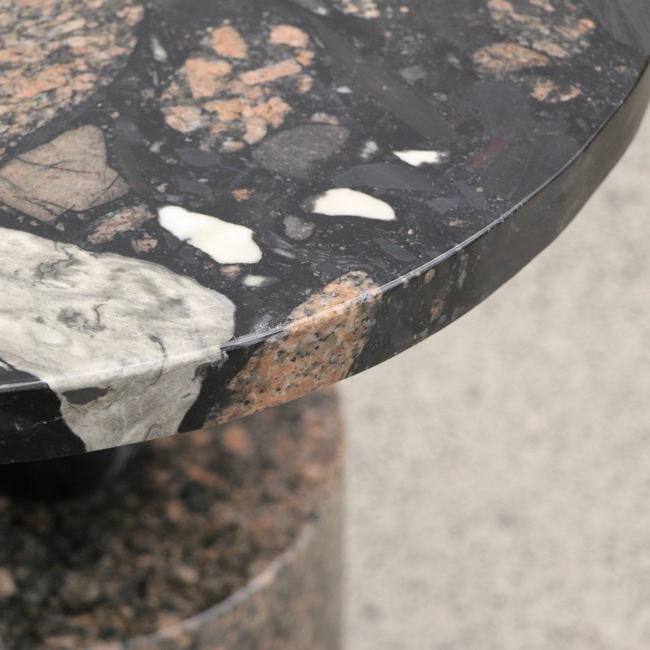 Badesi Marble Side Table - Pebble