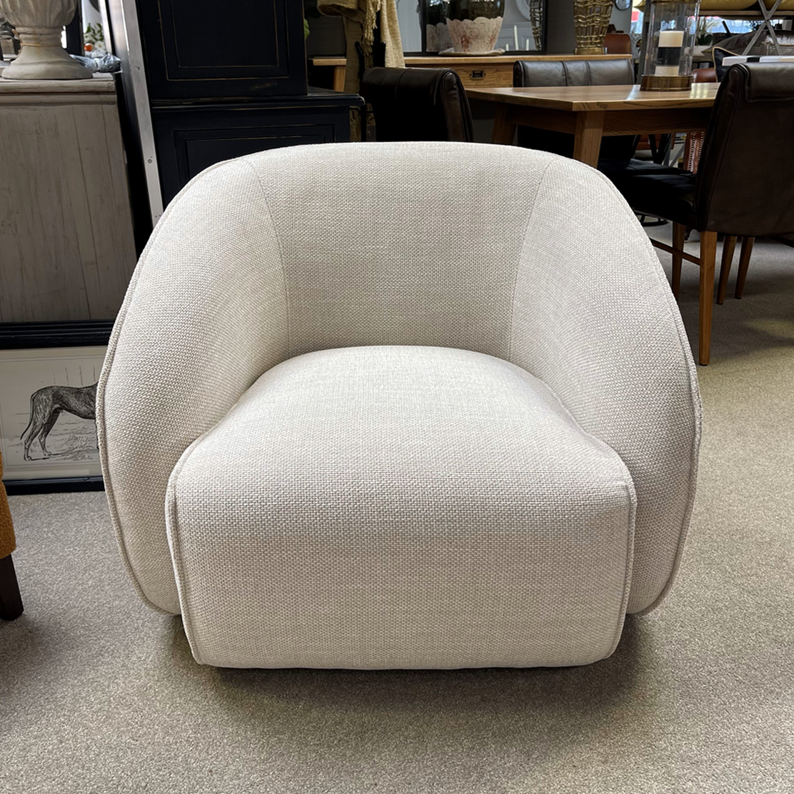 Delta Swivel Chair - Natural