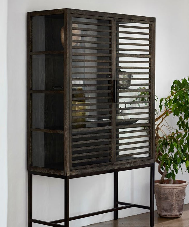 Slatted Oak Raised Cabinet