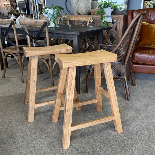 Pavia Barstool - Curved - Natural